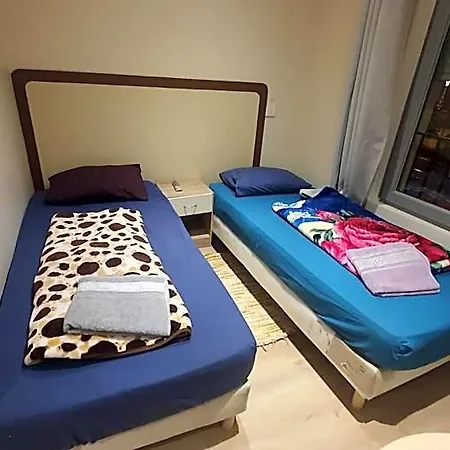 Hotel Le Privilege La Courneuve